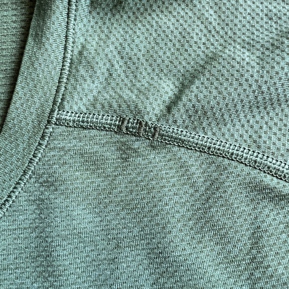 Lululemon Athletica Mint Green Short Sleeve Tee - Picture 2 of 5